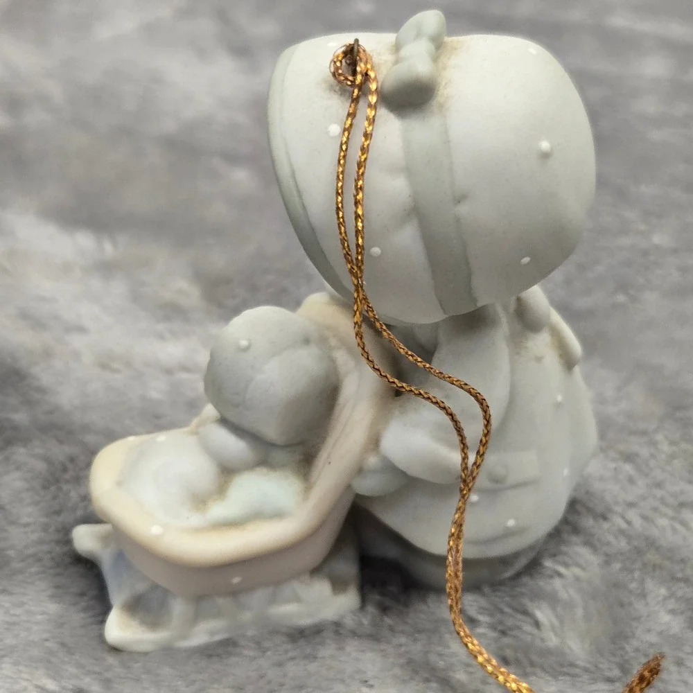 Precious Moments Dashing‎ Through the Snow Ornament 521574 Girl Sled 1990 Enesco